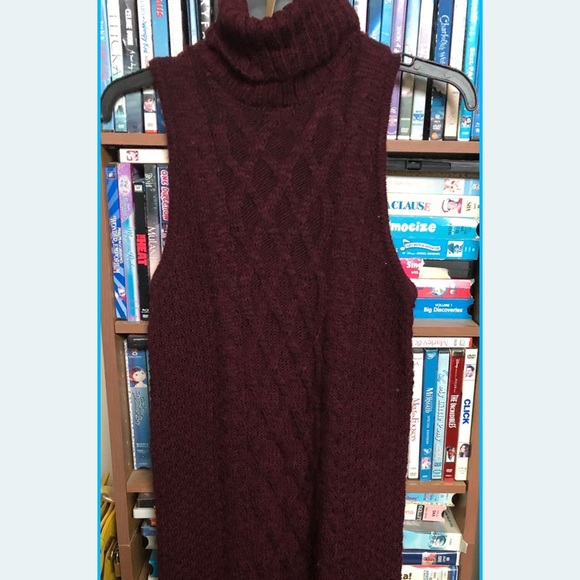 NWT American Eagle Sleeveless Cable Sweater Dress - Picture 2 of 6